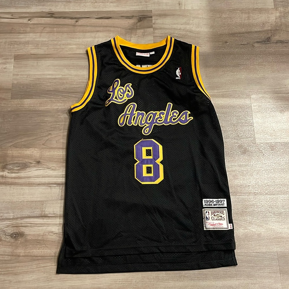 Los Angeles Lakers Kobe Bryant Hardwood Classics jersey size M